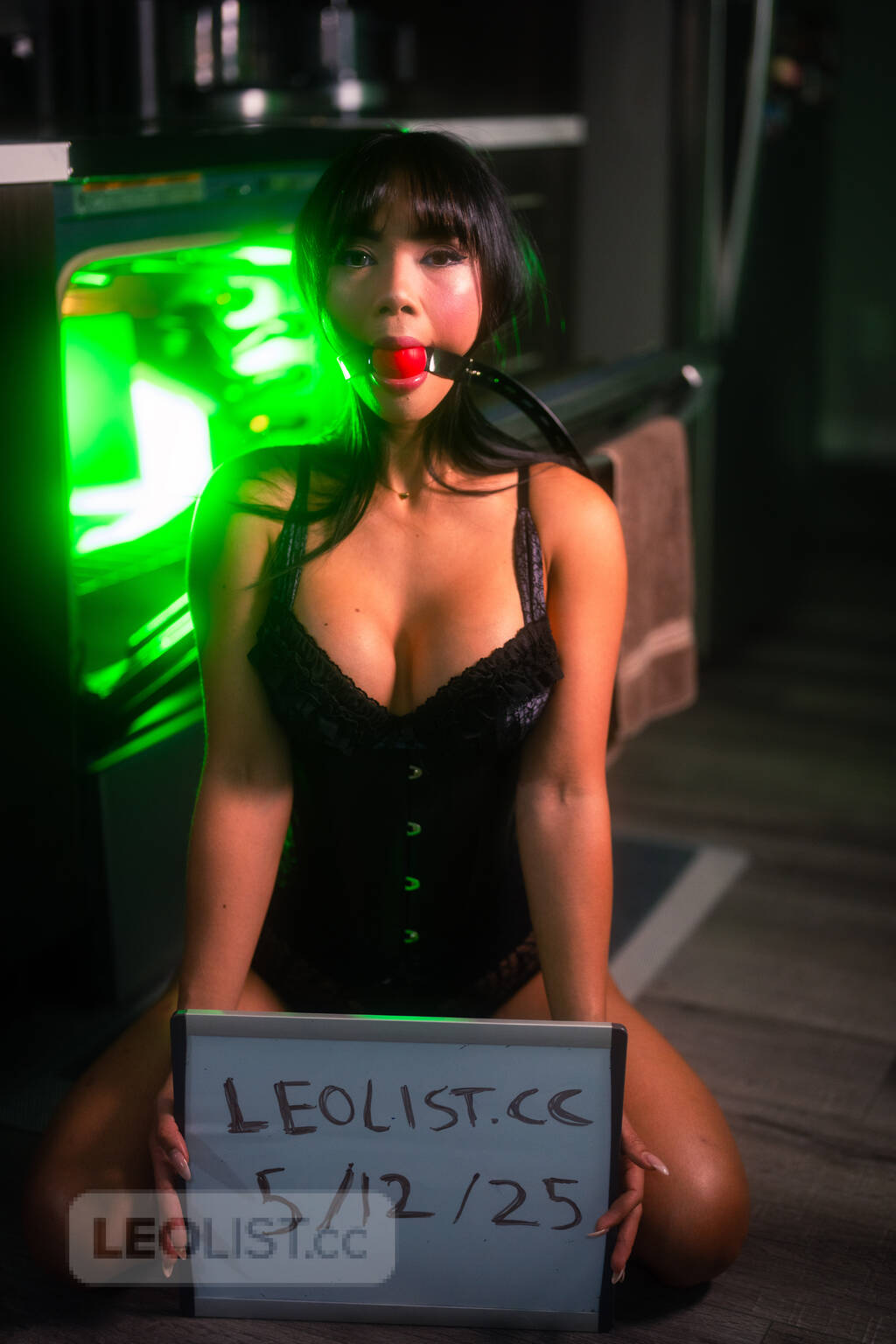 Evelyn Lee